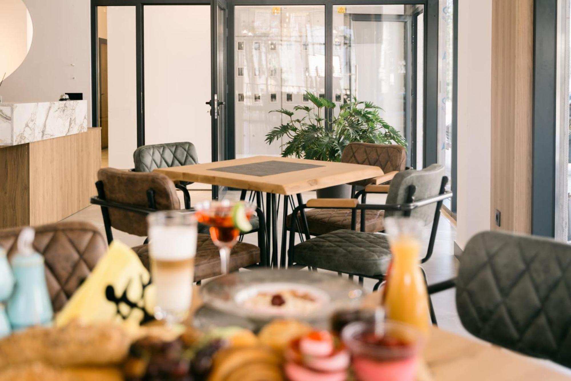 Akar Hotel Ulcinj Luaran gambar